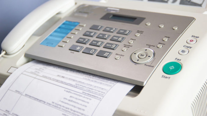 Fax-Gerät im Einsatz